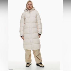 Aritzia Super Puff Long - Size XS - Matte Pearl